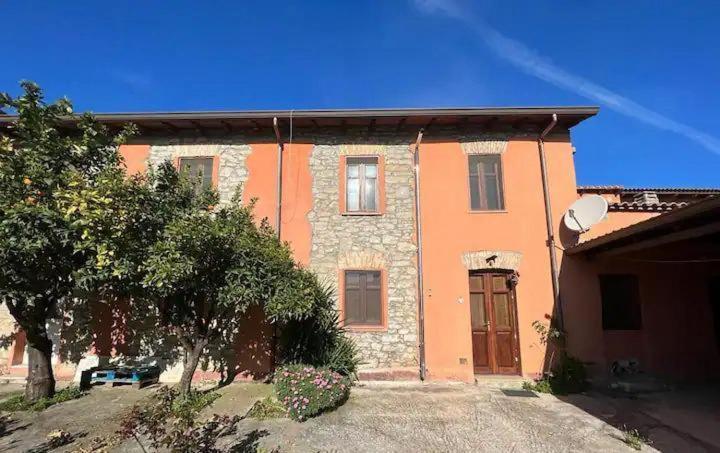 La Corte Degli Aranci Senorbi Exterior photo